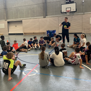 2026_01_simon_schulbesuch_2_800x600