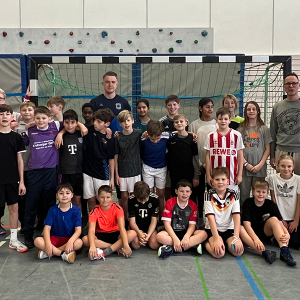 2026_01_simon_schulbesuch_3_800x600